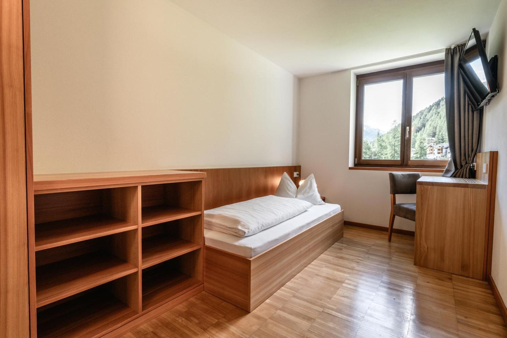 Bed & Breakfast Hostel Nives ソルダ 部屋 写真