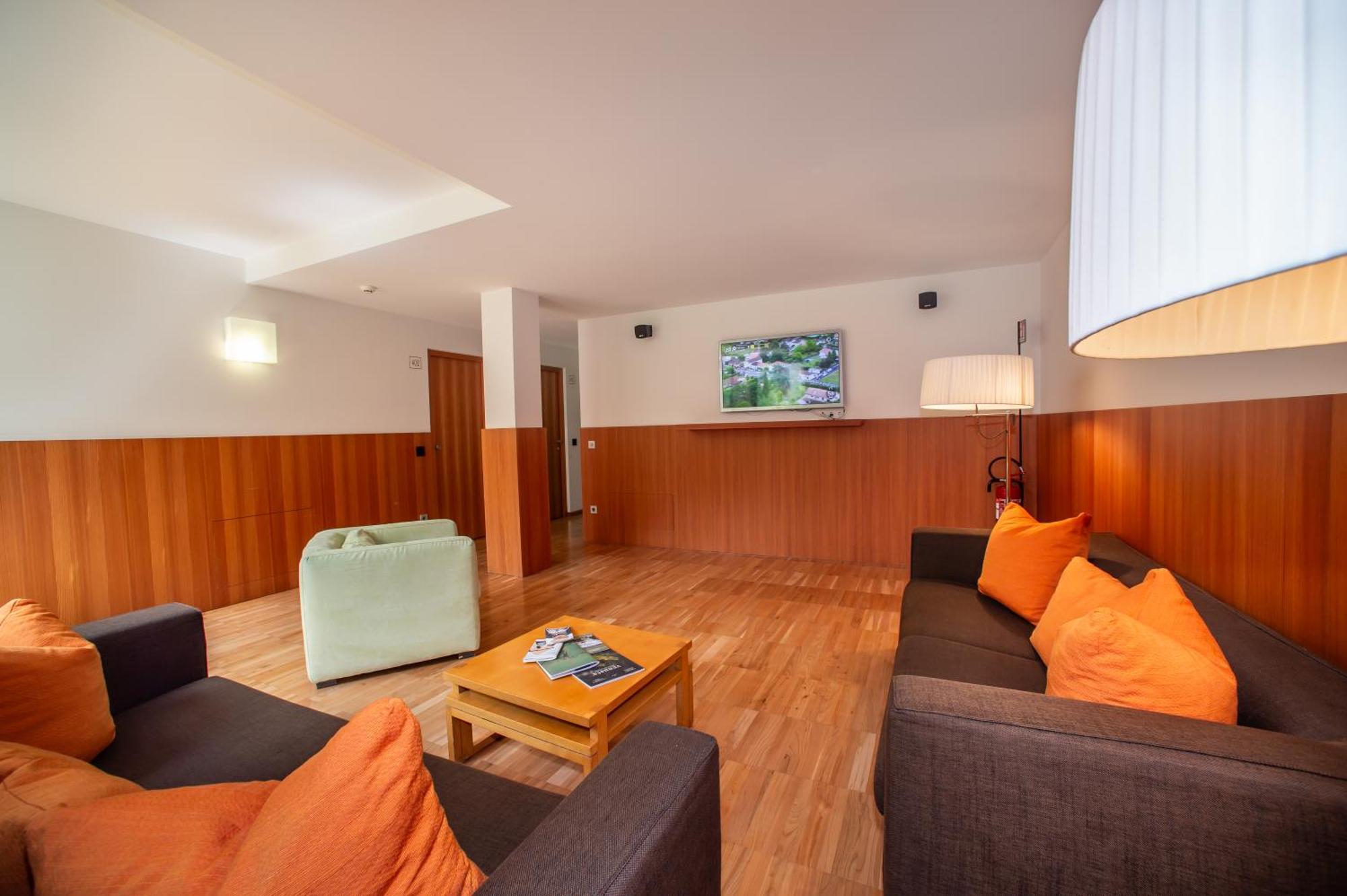 Bed & Breakfast Hostel Nives ソルダ エクステリア 写真